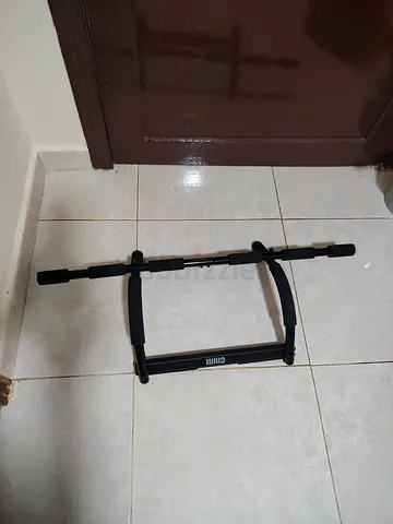 Pull up bar
