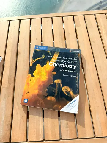 Cambridge IGCSE Chemistry Coursebook - Fourth Edition