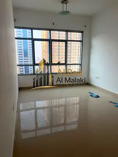 Two bedrooms and a living room on the Dubai exit with free parking