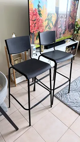 Stylish Black Bar Stools 2 Pcs