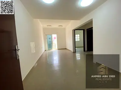Stylish and beautiful apartment with 1 bedroom, spacious living room, equipped kitchen, and 1 bathroom. No elevator. Close to services with full maint