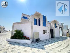Fully furnished 6-bedroom villa in a prime location with a swimming pool and elevator. The villa pri