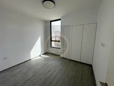 للبيع فيلا بالجادة