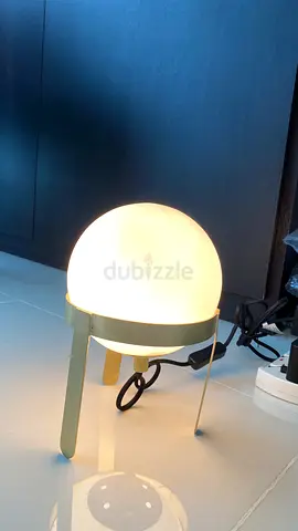 Table lamp