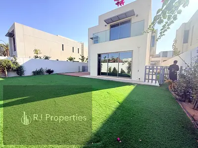 Luxury & Very Spacious 4BHK Villa in Community | All Amenities