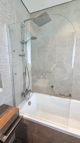 Modern Bathroom Shower Enclosure