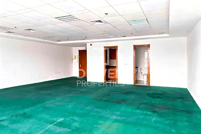 Bright Office | Chiller Free | Near DCC Metro