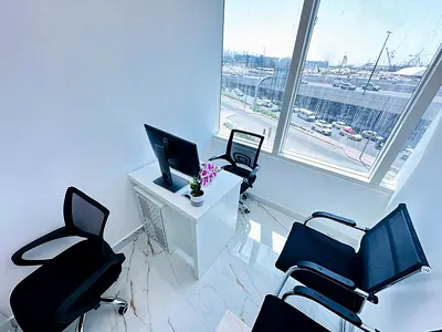 Modern Office for rent in Dubai | near to Metro Station