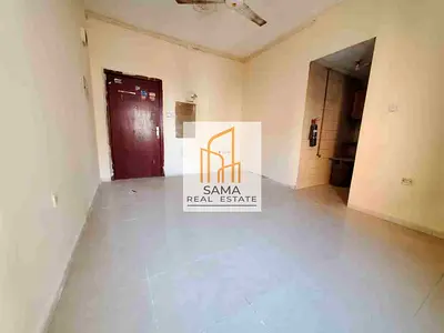 Side kitchen studio// with split ac for family in Muwiallah// rent 20k