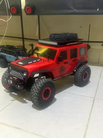 Rc crawler 1:10 scale wrangler