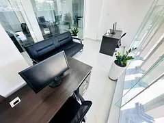 Beautiful office for rent in Dubai | Direct from Owner