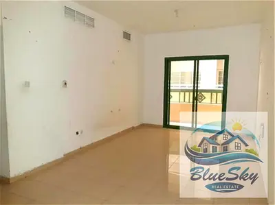 Chiller free ac big size 2bhk with balcony close to king faisal road just rent 38k