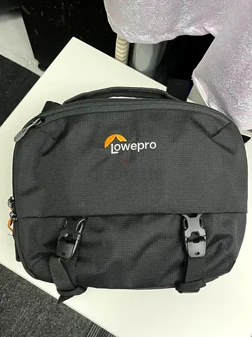 Low Pro Sling Bag