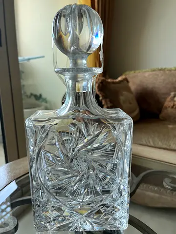 Glass bottle