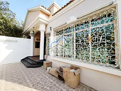 away from fly zone/separate entrance single storey 3 bedrooms villa with maids room/living-dinning/