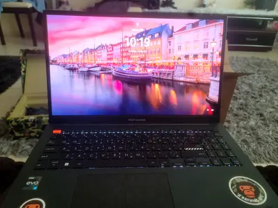 Asus Vivobook 15 bape edition  i9 13th gen