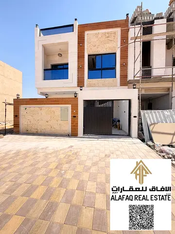 للبيع فيلا تاون هاوس بمنطقة الحليو 2  الحليو سنتر 1 إمارة عجمان قريب من مجمع أزهي وشارع الشيخ محمد بن زايد  مساحة الارض 1722 قدم  مساحة البناء 2800 قد