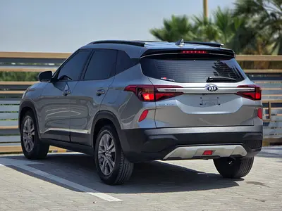 2020 KIA SELTOS 照片 8