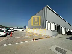 Spacious Road Facing Warehouse | 10m Height | Al Quoz