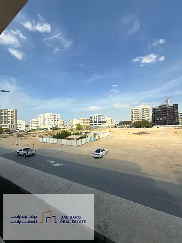 شقه ايجار اول ساكن منطقه مويلح التجاريه الشارقه