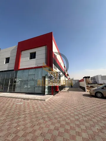 مستودع للإيجار بالصناعية الحرة أم القيوين