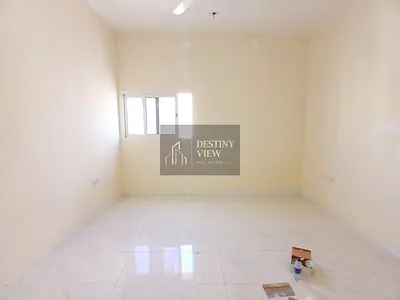 Big spasious lavish 1bhk fully faimly building just rent 35k prime location easy to access to dubai