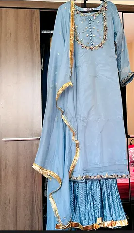 Brand new pakistani 3 piece suit for sell