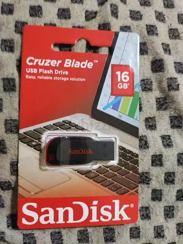 SanDisk Cruzer Blade USB Flash Drive - 16 GB