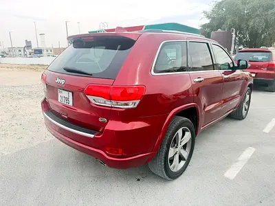 2015 Cherokee overland Gcc