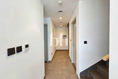 Single Row | Private | 3 Beds | Available Now