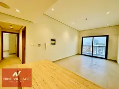 CORNER UNIT AVAILABLE WITH OUTDOOR DINING SPACE