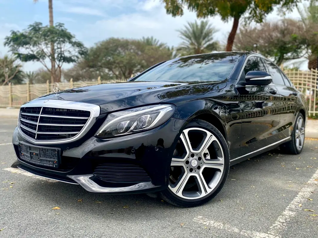 Mercedes-Benz C-Class 2015 — photo 1 of 20