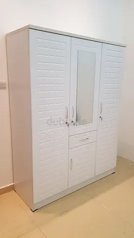 3 door White Wardrobe with Mirror