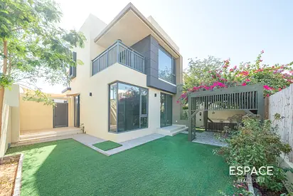 Modern Layout / Landscaped Garden / Available