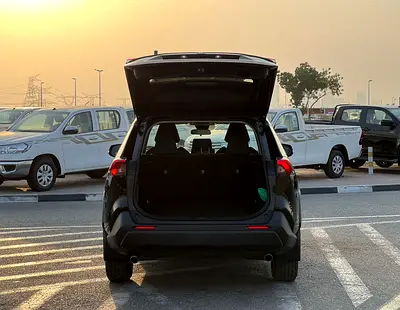 صورة مصغرة 7 لـ 2021 Toyota RAV 4