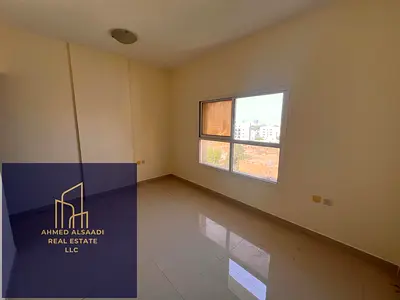 استيديو نظيف