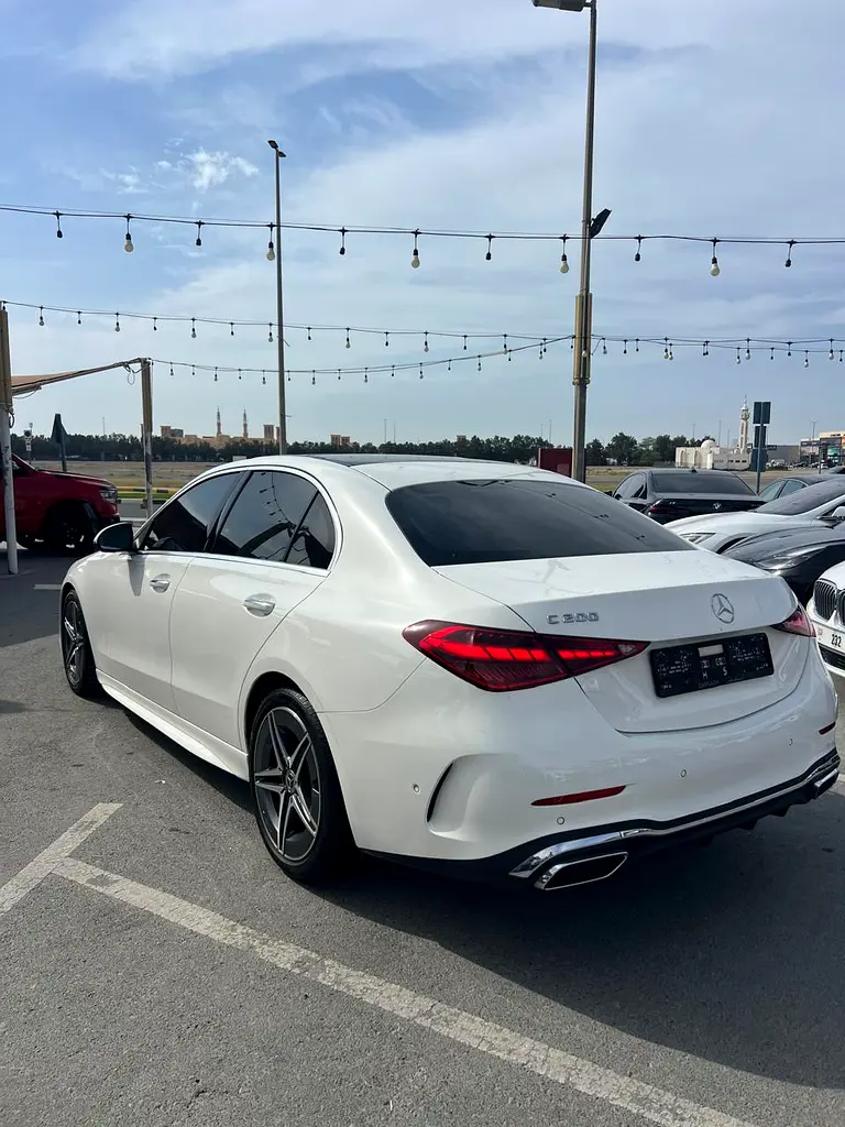 Mercedes-Benz C-Class 2023