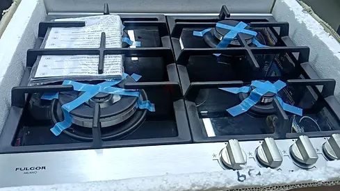 Brand New Fulgor Milano Built-in Top 4 Burner Gas Cooker 60cm Black Edition