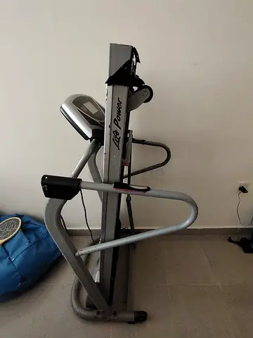 Treadmill for sale with speeds asking price 400 aed alain 0502854527