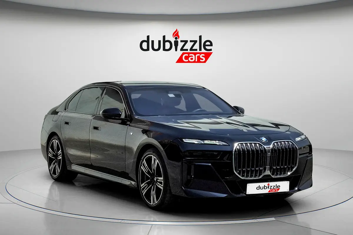 BMW 7-Series 2023 — photo 1 of 16