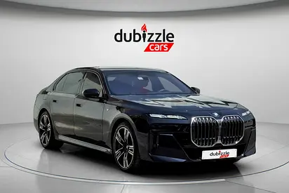 AED 4284/month | 2023 BMW 7-Series 735i | GCC Specs | Ref#428977