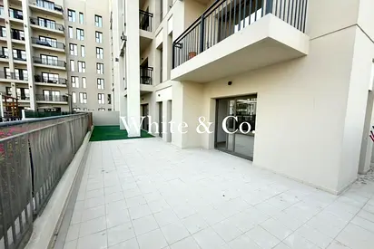 Exclusive | Huge Terrace | Vacant Now