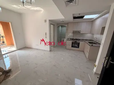 LUXURY 1BR | FULLY UPGRADED | POOL VIEW