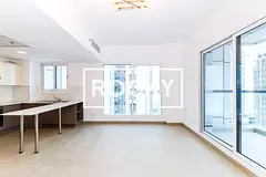 SPACIOUS 1BR APARTMENT WITH CLOSED KITCHEN & BALCONY FOR RENT IN JVC — 2