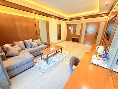 Rolla Suites Hotel Prime Bur Dubai Location! Rolla Suites - Easy Access to Old Dubai & Metro