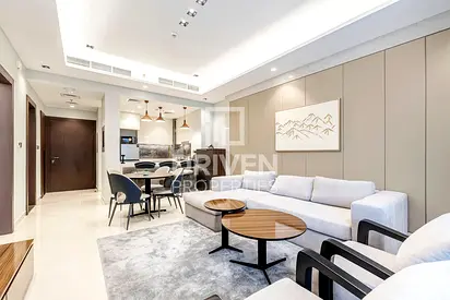 Huge layout | Fully Furnished | Modern Furniture