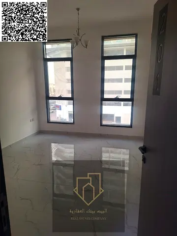 شقه غرفه وصاله مساحه واسعه فى موقع مميز وقريب من جميع الخدمات