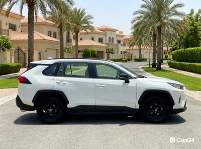 صورة مصغرة 5 لـ 2021 Toyota RAV 4