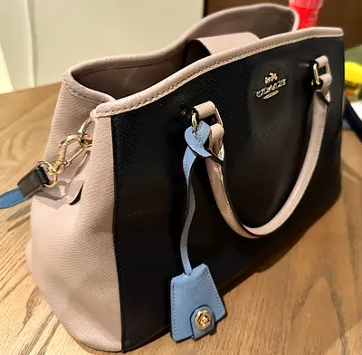 Stylish Coach Handbag