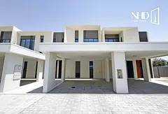 Brand New/ community living/ spacious layout